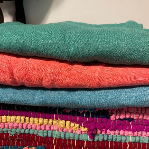 T-Shirt Bundle - Picture 5 of 7